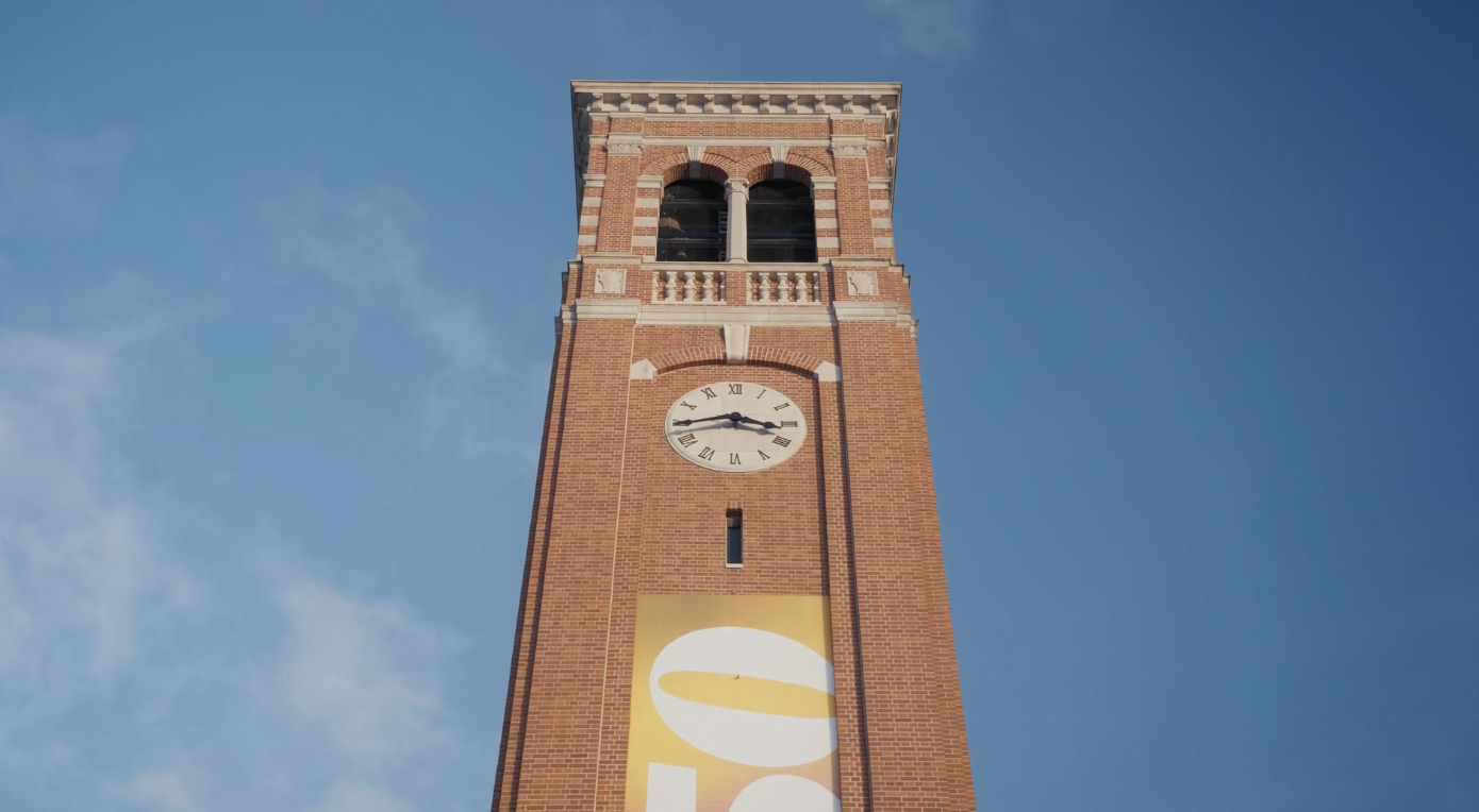 UNI Campanile.